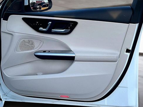 Used 2022 Mercedes-Benz C 300 4MATIC Sedan image 24