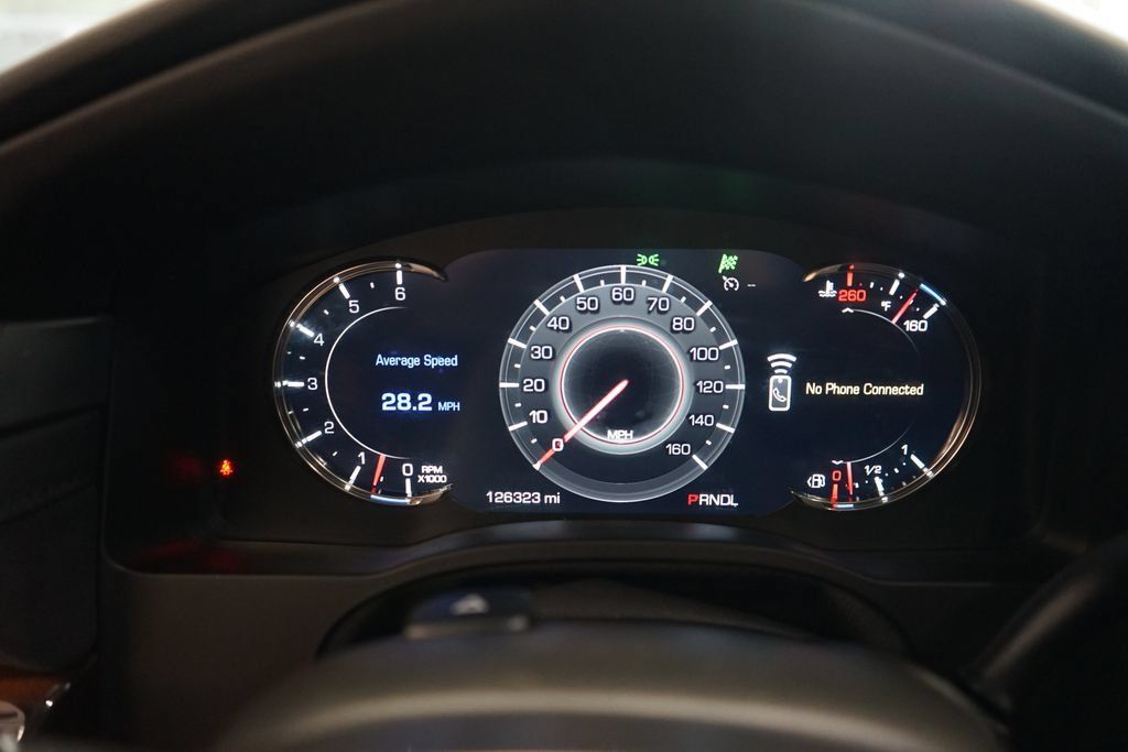 Used 2018 Cadillac Escalade Luxury AWD/4WD image 38