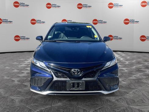 Used 2022 Toyota Camry XSE FWD image 6