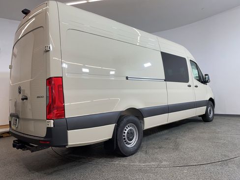 New 2025 Mercedes-Benz Sprinter 2500 image 7