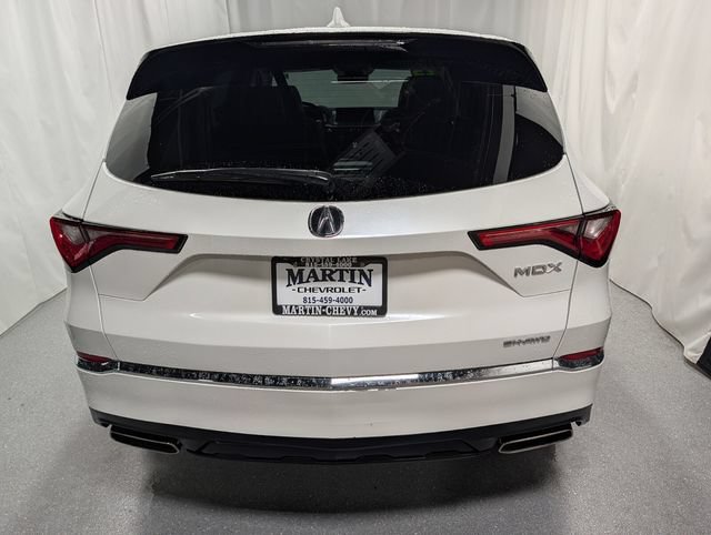 Used 2023 Acura MDX SH-AWD image 4