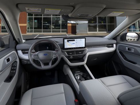 New 2025 Ford Explorer Active w/ Active Comfort Package image 9