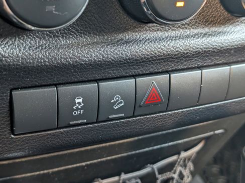 Used 2014 Jeep Wrangler Unlimited Sport image 13