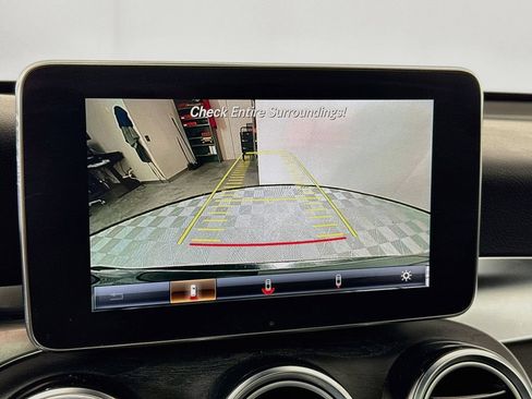 Used 2018 Mercedes-Benz GLC 300 4MATIC image 14
