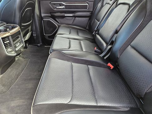 Used 2020 RAM 1500 Laramie image 20