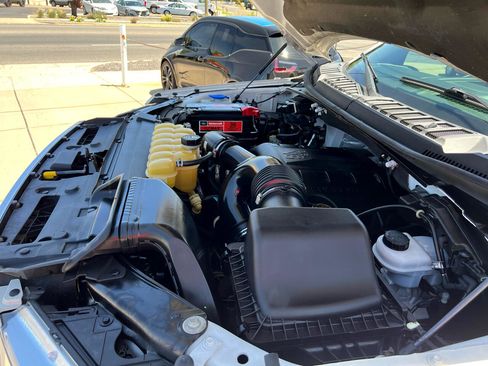 Used 2015 Ford F150 Platinum w/ Equipment Group 701A Luxury image 36