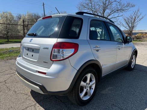 Used 2007 Suzuki SX4 AWD Hatchback image 3