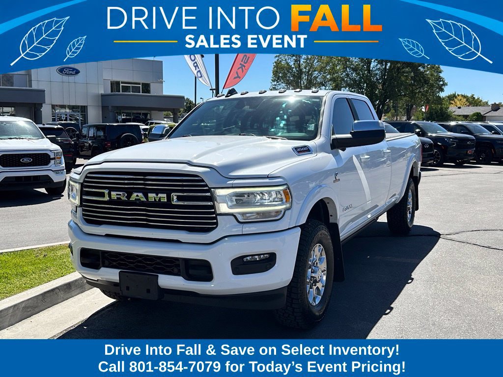 Used 2022 RAM 3500 Laramie AWD/4WD image 2
