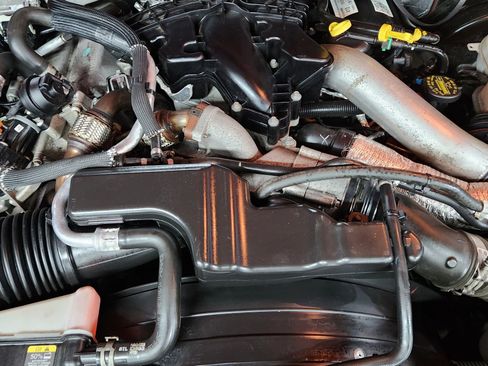 Used 2011 Ford F250 XLT w/ XLT Premium Pkg image 45