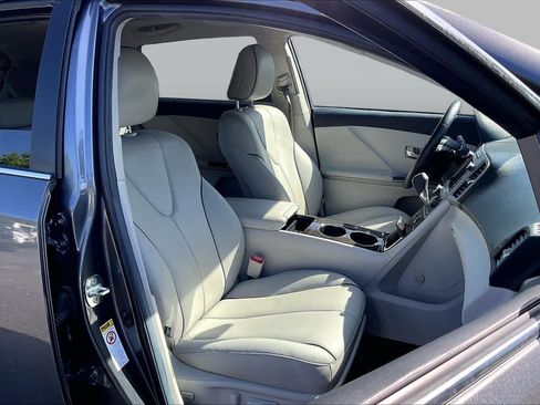 Used 2013 Toyota Venza Limited w/ Tow Prep Pkg AWD/4WD image 7