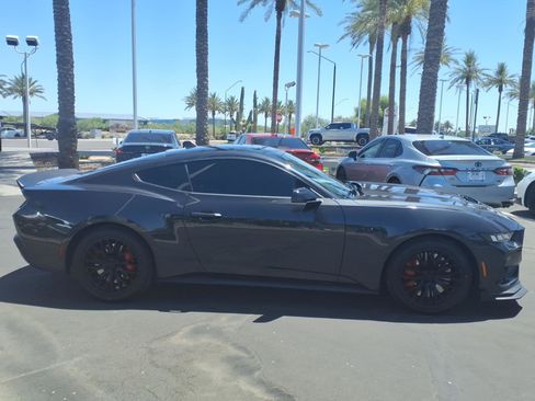 Used 2024 Ford Mustang GT Premium w/ GT Performance Package RWD image 3