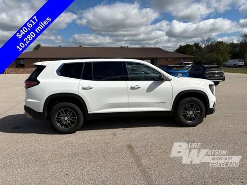 Used 2026 GMC Acadia Elevation FWD image 7