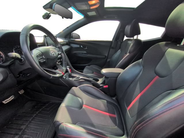 Used 2020 Hyundai Veloster Turbo FWD image 14