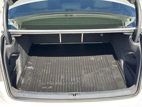 Used 2019 Audi A4 2.0T Premium w/ Convenience Package image 18