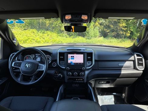Used 2023 RAM 1500 Big Horn AWD/4WD image 13