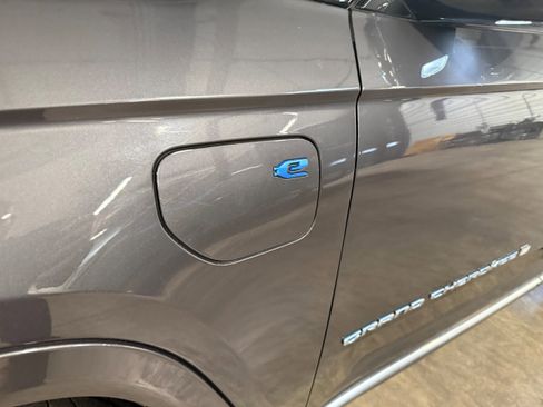 Used 2022 Jeep Grand Cherokee Summit image 36