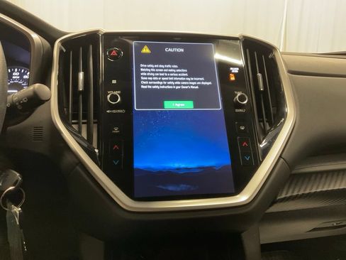 Used 2023 Subaru Ascent Premium AWD/4WD image 12