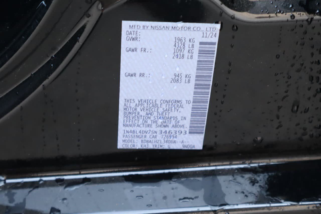 Used 2025 Nissan Altima 2.5 SV FWD image 27