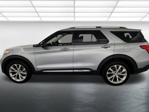Used 2023 Ford Explorer Platinum w/ Technology Package image 5