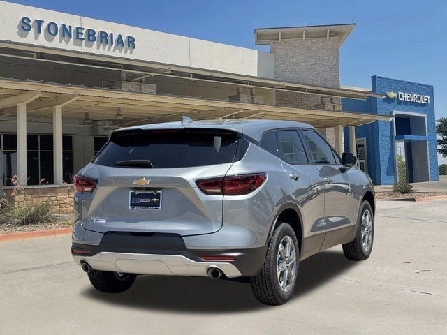 New 2026 Chevrolet Blazer LT FWD image 5