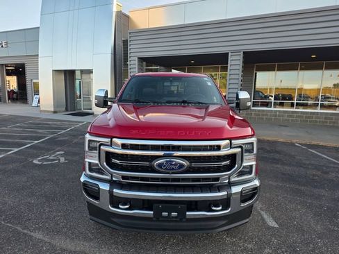Used 2022 Ford F350 Lariat w/ Lariat Ultimate Package AWD/4WD image 2