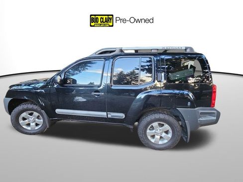 Used 2011 Nissan Xterra S image 1
