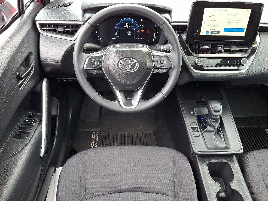 Used 2026 Toyota Corolla Cross LE w/ Moonroof Package AWD/4WD image 14