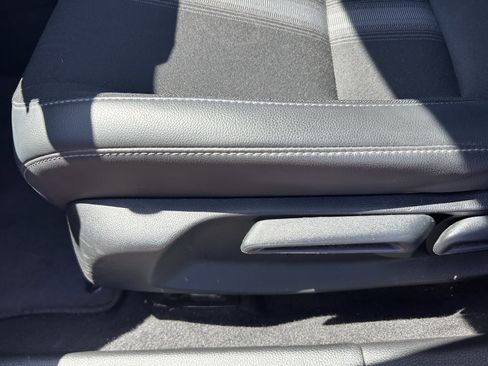 Used 2024 Honda Civic Sport image 11