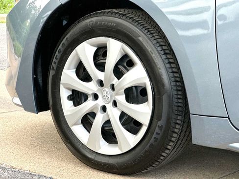 Used 2026 Toyota Corolla LE FWD image 11