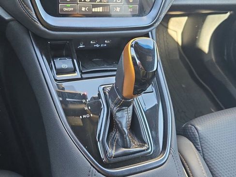 Used 2022 Subaru Outback Wilderness w/ Wilderness Package image 18