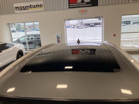 Used 2018 Nissan Murano Platinum image 10