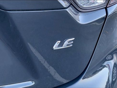 Used 2025 Toyota Corolla LE FWD image 9