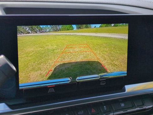 Used 2024 GMC Sierra 1500 Elevation AWD/4WD image 17