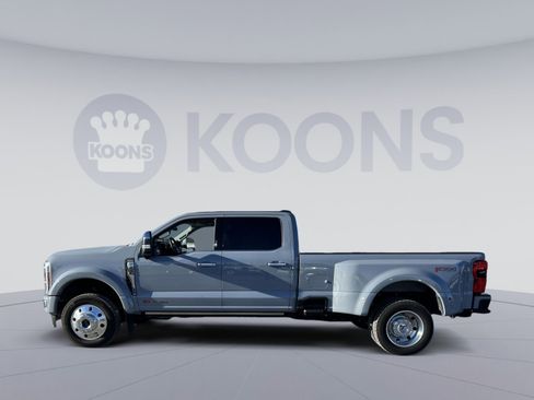 Used 2024 Ford F450 Limited w/ FX4 Off-Road Package image 2