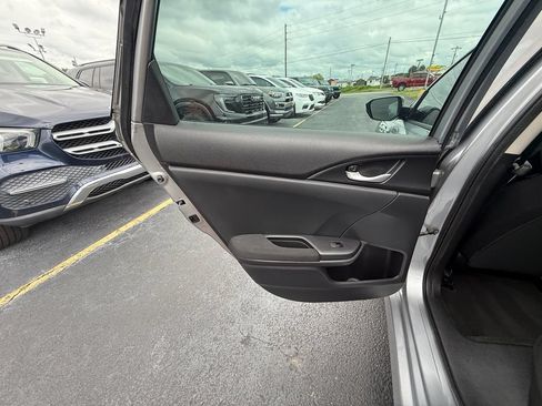 Used 2019 Honda Civic LX image 18