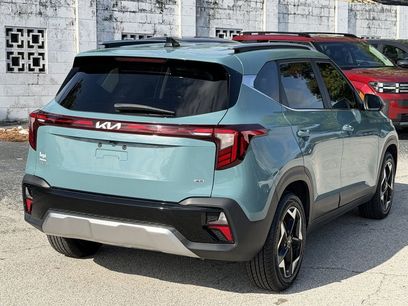 Certified 2024 Kia Seltos EX