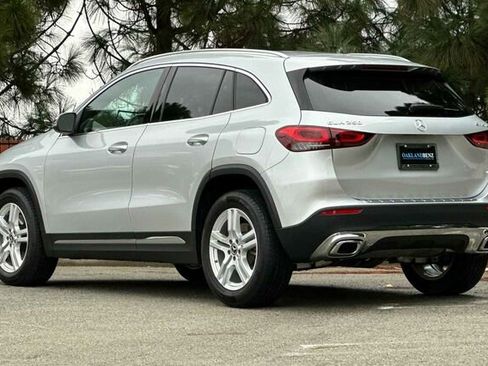 Used 2023 Mercedes-Benz GLA 250 4MATIC image 6