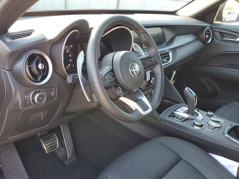 Used 2024 Alfa Romeo Stelvio Sprint AWD/4WD image 16