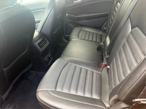 Used 2016 Ford Edge SEL w/ Equipment Group 201A AWD/4WD image 13