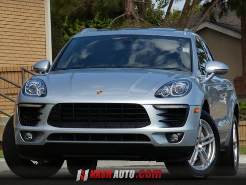 Used 2017 Porsche Macan S AWD/4WD image 4