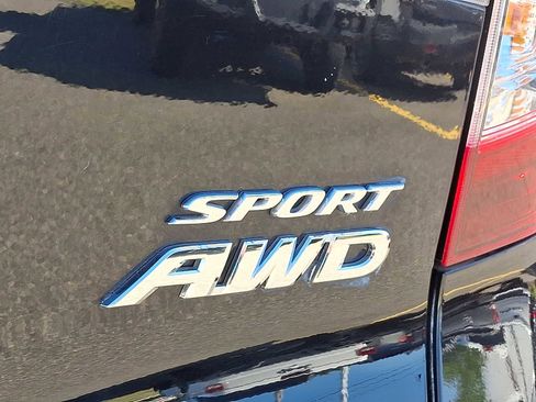 Used 2022 Honda Pilot Sport image 34