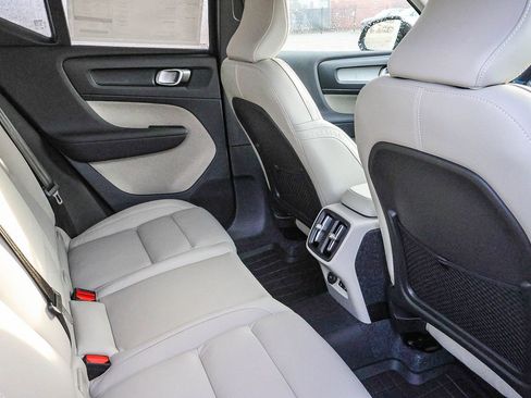 New 2026 Volvo XC40 B4 Plus w/ Climate Package image 19