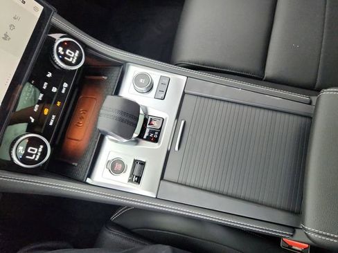 New 2026 Jaguar F-PACE R-Dynamic S image 26