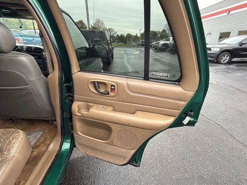 Used 2000 Chevrolet Blazer LT w/ LT Preferred Equipment Group AWD/4WD image 14