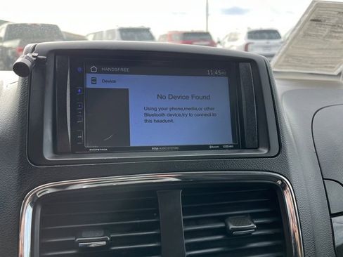 Used 2016 Dodge Grand Caravan SXT w/ Rear Park Assist Package image 46