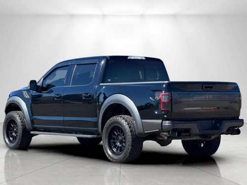 Used 2017 Ford F150 Raptor w/ Equipment Group 802A Luxury image 5