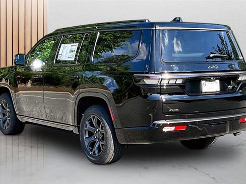 New 2026 Jeep Grand Wagoneer Limited AWD/4WD image 7