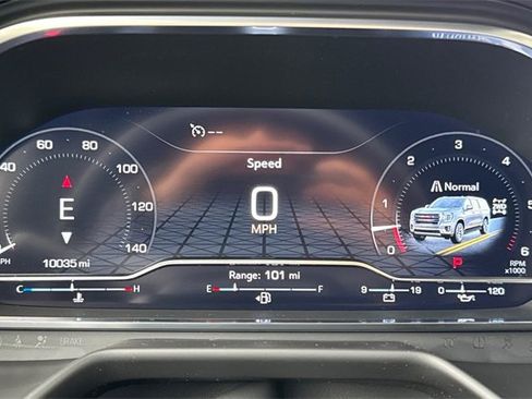 Used 2023 GMC Yukon XL AT4 image 41