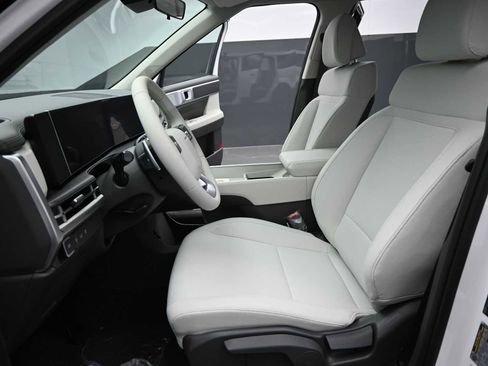 New 2026 Hyundai Santa Fe SE image 15