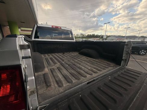 Used 2017 RAM 1500 Express AWD/4WD image 20